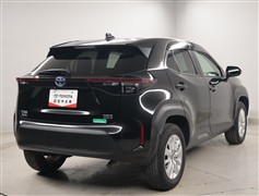 ヤリスクロス HV G