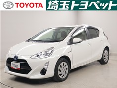 トヨタ　アクア S