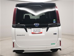 エスクァイアHV GiプレミアムPBT