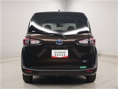 シエンタHV ファンベースG クエロ