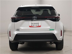 ヤリスクロス X