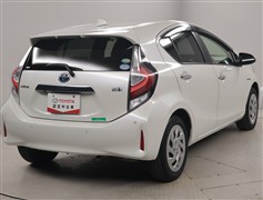 アクア S スタイルブラック