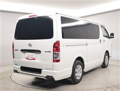 ハイエースV S-GLダークP2