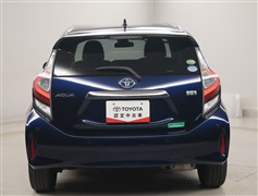 アクア S スタイルブラック