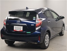 アクア S スタイルブラック