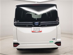 ヴォクシー HV S-Z