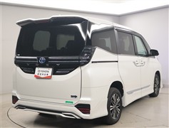 ヴォクシー HV S-Z