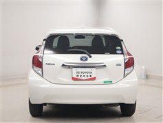 アクア Sスタイルブラック