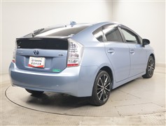 プリウス S LEDエディション