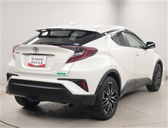 C-HR S-T LEDパッケージ