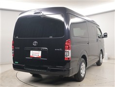 ハイエースV S-GLダークP2