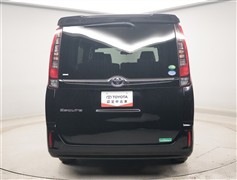 エスクァイア Giブラックテーラード