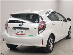 アクア S スタイルブラック