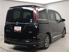 エスクァイアHVGiプレミアムPBLT