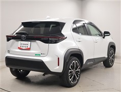 ヤリスクロス HV Z