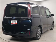 エスクァイアHV GiプレミアムBLテ