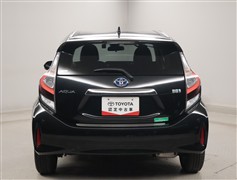 アクア S スタイルブラック