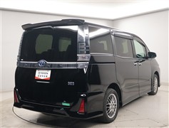 ヴォクシー HV ZSキラメキ3