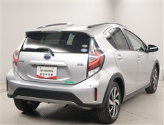 アクア クロスオーバー