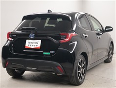 ヤリス HV Z