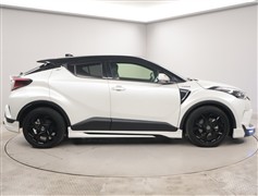 C-HR HV Gモードネロ