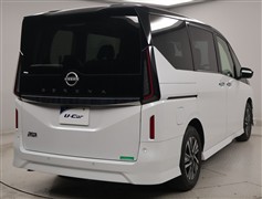 セレナ ハイウェイスター V