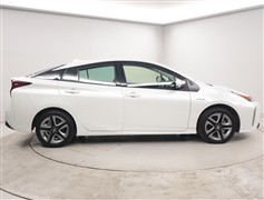 プリウス S ツーリングセレクション