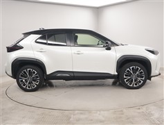 ヤリスクロス HV Z