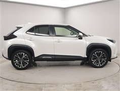 ヤリスクロス Z