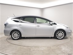 プリウスアルファ Gツーリングセレ