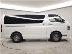 ハイエースVスーパーGLダークP2