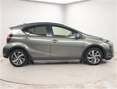 アクア クロスオーバーグラム