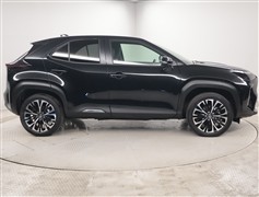 ヤリスクロス HV Z