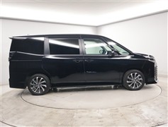 ヴォクシー HV S-Z
