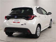 ヤリス HV Z