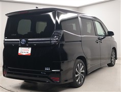 ヴォクシーHV S-Z
