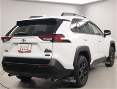 RAV4アドベンチャーオフロードP