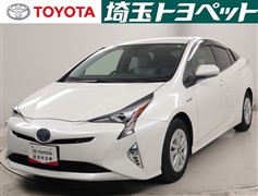 プリウス Sセーフティプラス
