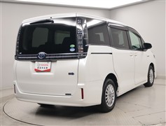 ヴォクシー HV V