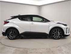 C-HR HV S GRスポーツ