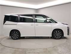 ヴォクシー HV S-Z
