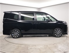 ヴォクシー HV S-Z