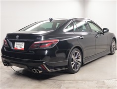 クラウン RS