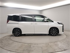 ノア HEV S-Z