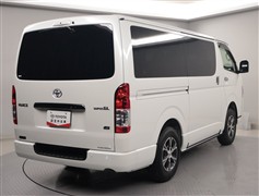 ハイエースV ダークプライムS