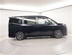 ヴォクシー HV S-Z