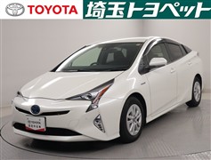 プリウス Sセーフティプラス
