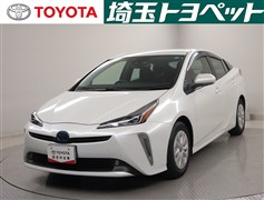 トヨタ　プリウス Sセーフティプラス2