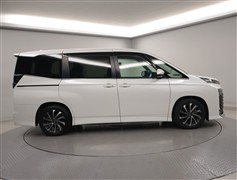 ヴォクシー HV S-Z