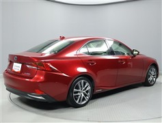 IS300h バージョンL